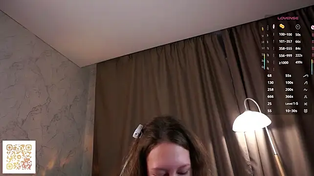 JaclynAronow live cam on StripChat