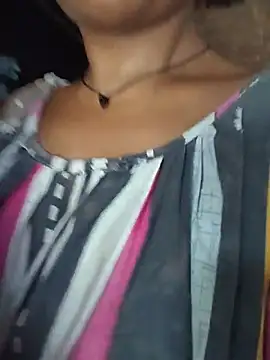 Sweet-runi live cam on StripChat