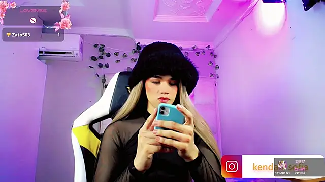 Sophiaa_doll_
