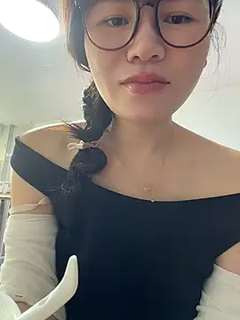 cici-2026 live cam on StripChat
