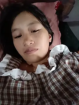 xotm (F young) - Bụi ơi ở lại với em