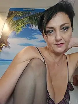 lucillabollente's live cam