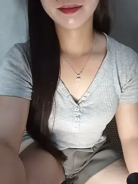 Fiona_2026 live cam on StripChat