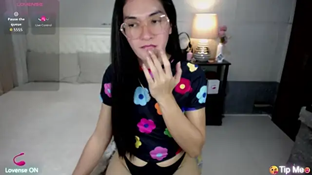AsianSweetHeartxX webcam