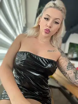 IveySin webcam