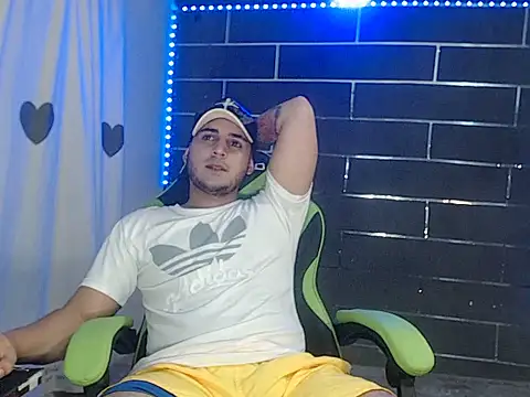 xxxxhotxoxo webcam