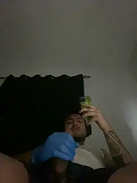 GusanoDelicioso webcam