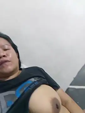 AsianbouncieGIRL