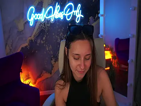 TinyNatalie