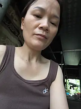Lye_lovely