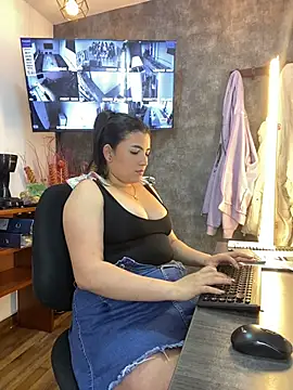 Lily_Smith_01
