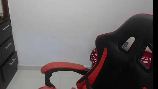emily_sexxx