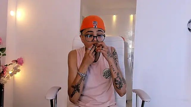 Antony_D_ossa live cam on StripChat