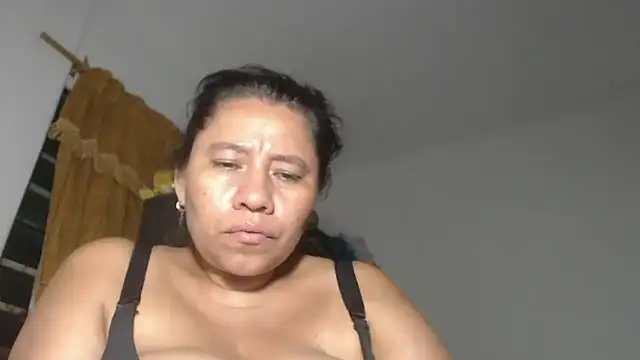 adrixxx38 live cam preview