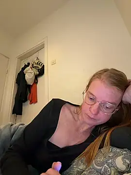 jannis1992 live sex cam