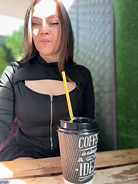 crazytori (F young) - Hot naked bb under jacket in cafe LT🎁