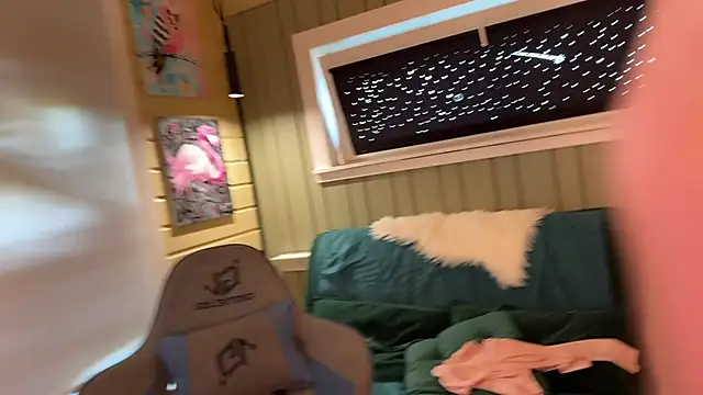 SandyChris