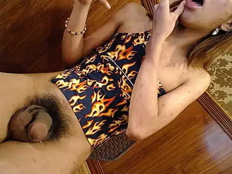 cuntyslut_nikki live cam preview