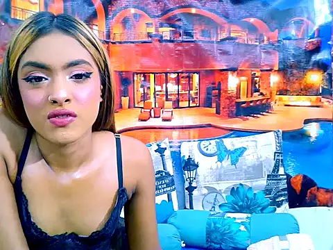 IndianPretty14u2Luv live cam on StripChat