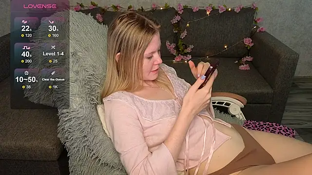 Wendy_228 live cam on StripChat