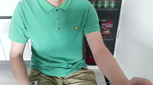 nole_china7 (Ask my age) - talk / fun / cum