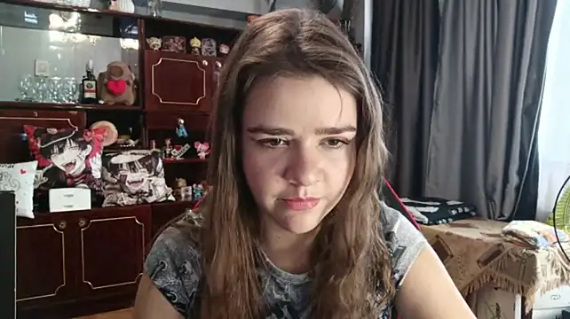 QueenBeatrice webcam