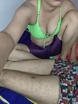 4-some-couple