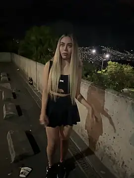 lindaandtony