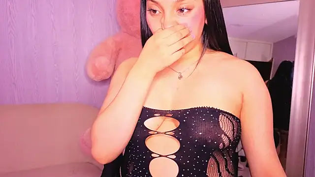 lia_harper_t