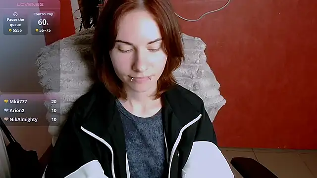 Fiona_Night live cam on StripChat