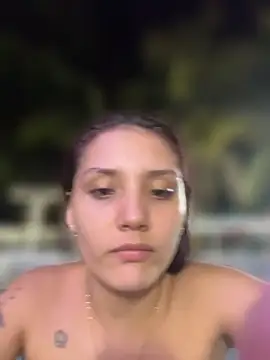 CandyOff1 live cam on StripChat
