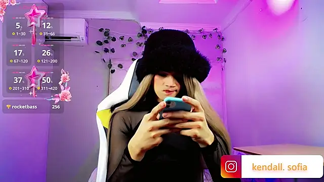 Sophiaa_doll_