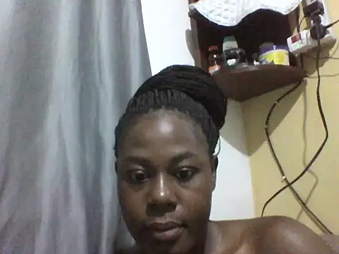 Shirlyne07