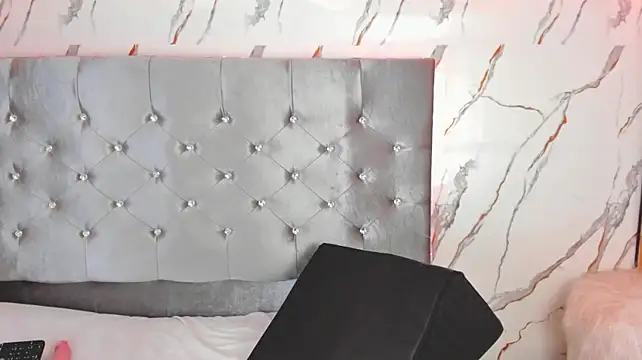 vanessa_saquirt