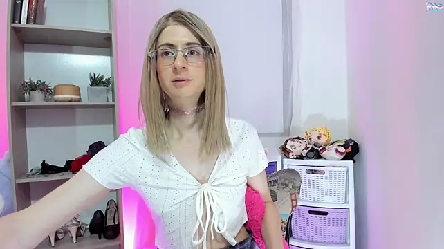 KimberlyJohnsoon webcam
