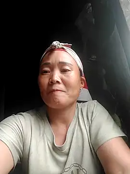 Sumo-y live cam on StripChat