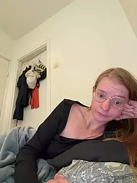jannis1992 live cam on StripChat