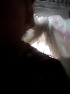 LoveMomy68 live cam on StripChat