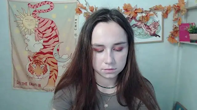 VeryVeryVeryShy_ live cam on StripChat