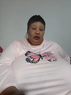 nancy111 live cam on StripChat