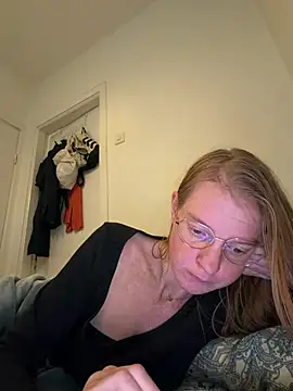 jannis1992 live cam on StripChat