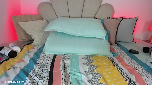 _luuciana_ (F young) - show anal