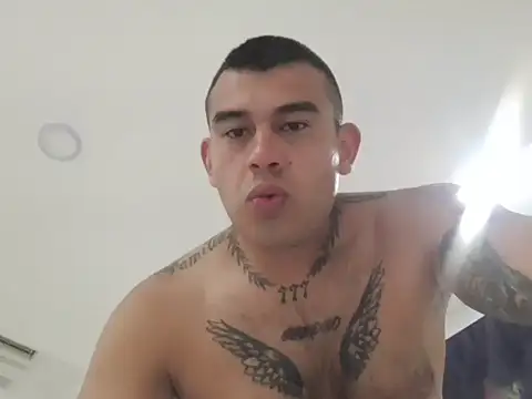 exotico2505 live cam preview