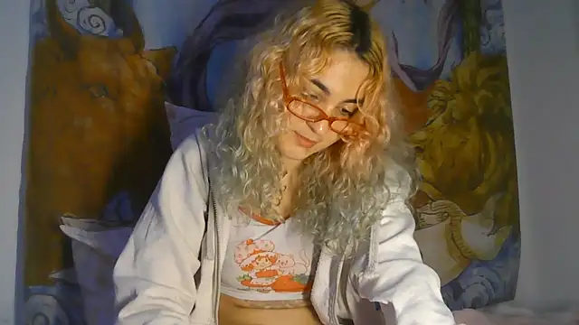Apofenia live cam preview