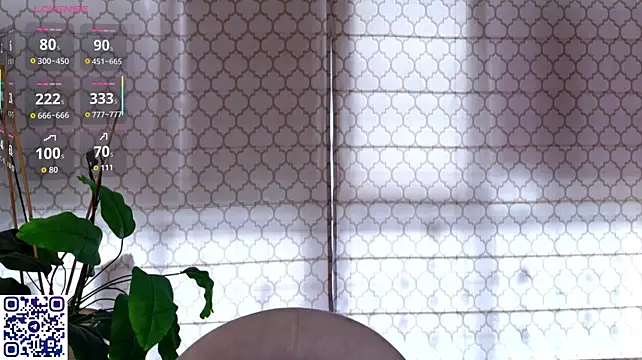LustLagoon live cam preview