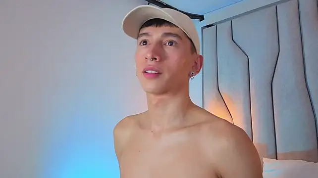 lian_cameron