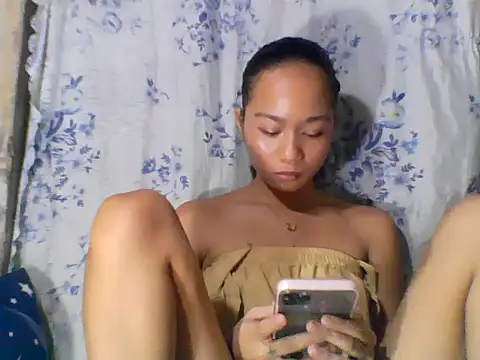 Asianpinay_Skinny1818 live cam preview