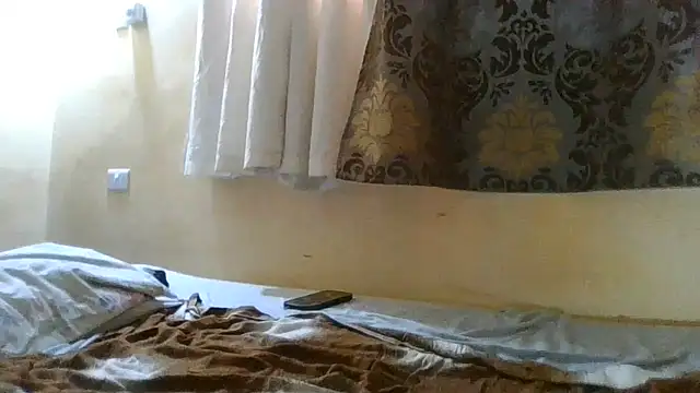 Secretmood1 live cam preview