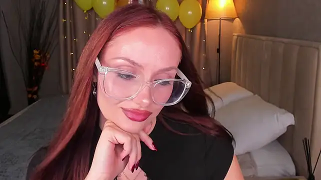 Madeline_Perry