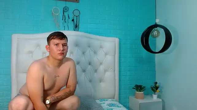 damian_miller7 live cam preview